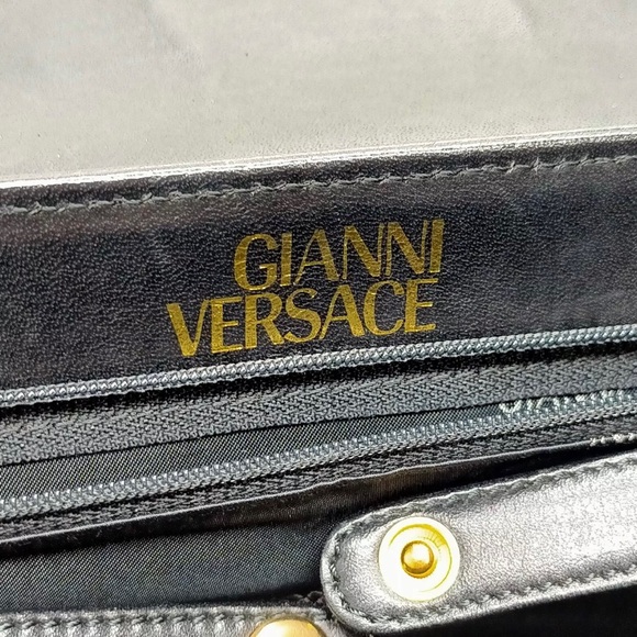 Gianni Versace Lamb Skin Medusa Bag - Picture 4 of 9